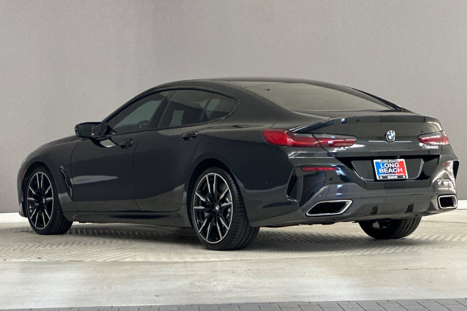 Certified 2023 BMW M850i xDrive AWD/4WD image 3