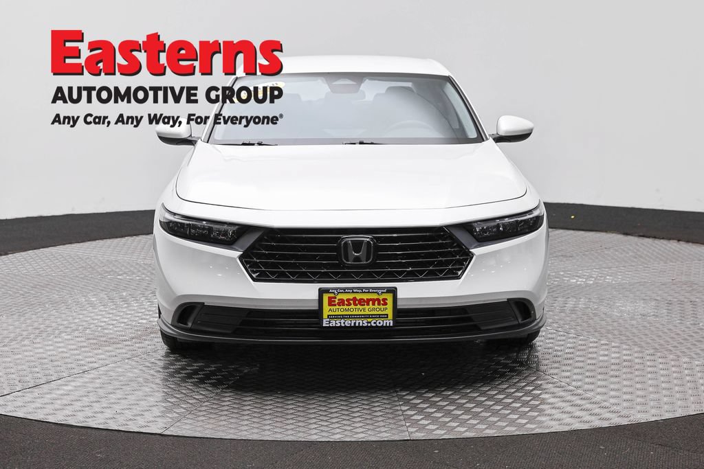 Used 2023 Honda Accord LX image 2