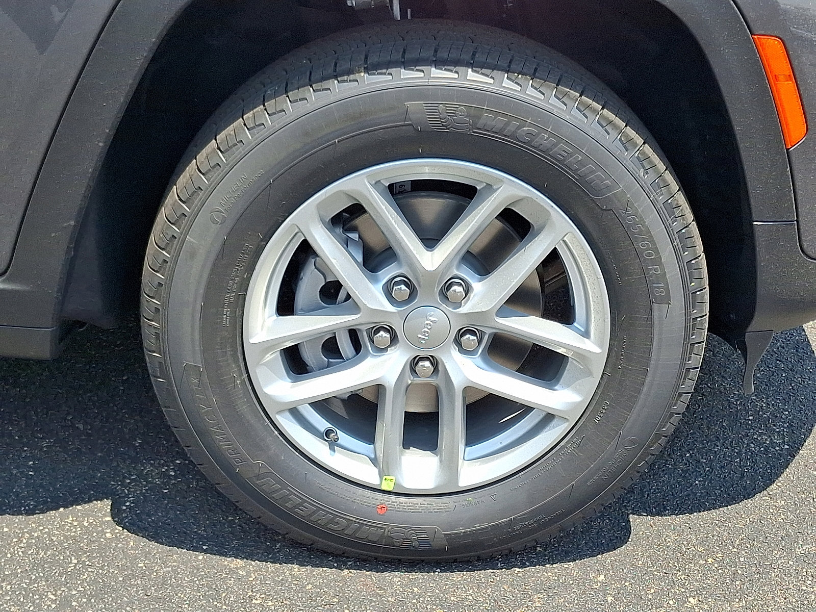 Certified 2025 Jeep Grand Cherokee Laredo X w/ Luxury Tech Group I image 8