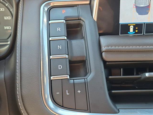 Used 2021 Chevrolet Tahoe LT w/ LT Signature Package AWD/4WD image 12