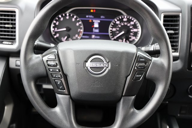 Used 2022 Nissan Frontier SV image 14
