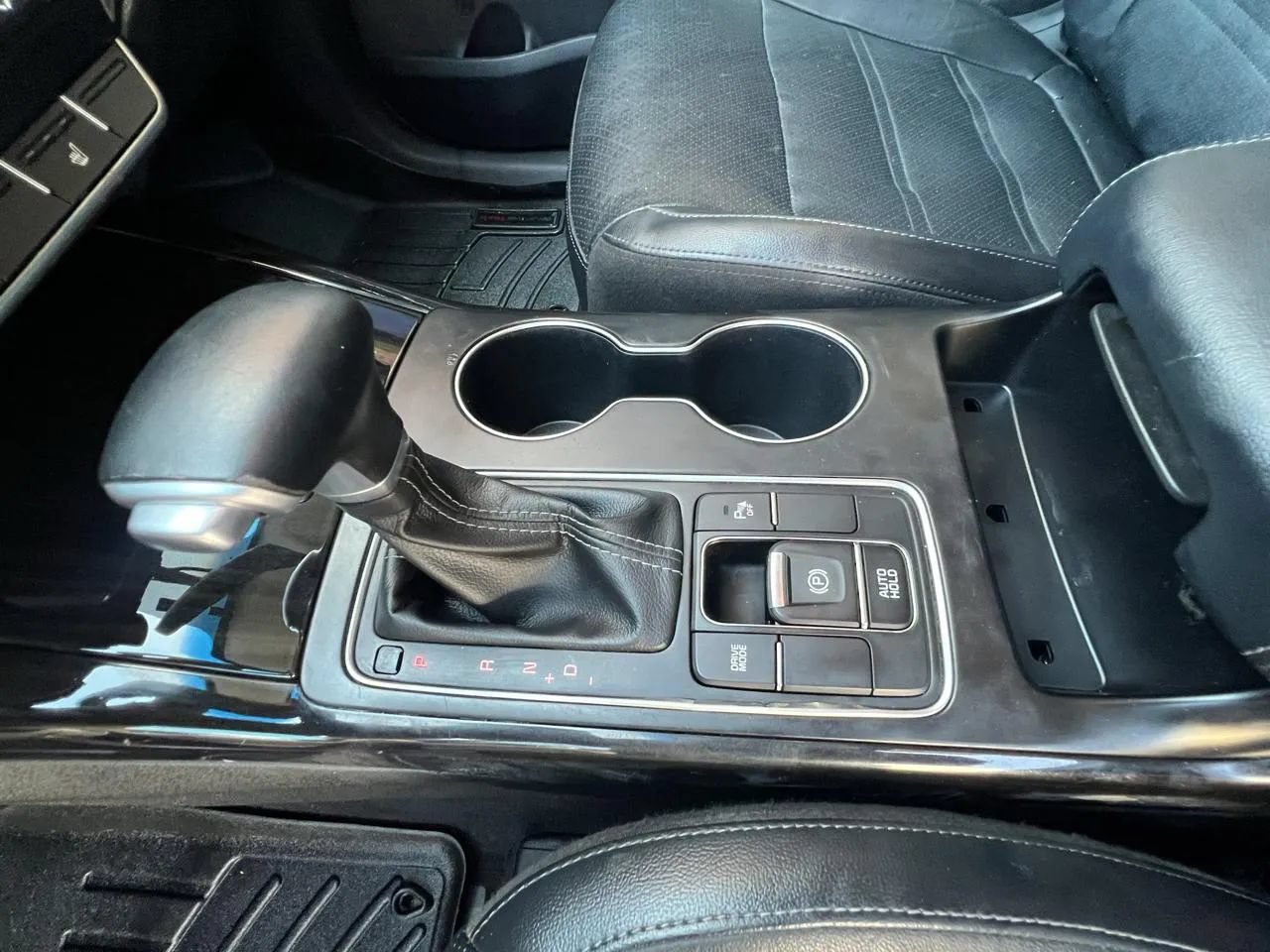 Used 2019 Kia Sorento EX FWD image 31