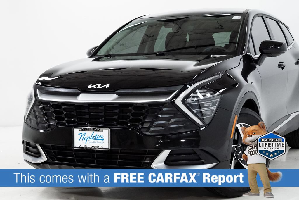 Certified 2024 Kia Sportage LX FWD image 2