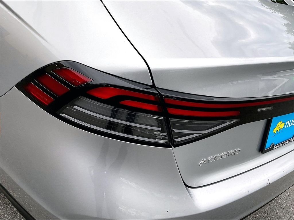 Used 2024 Honda Accord LX image 31