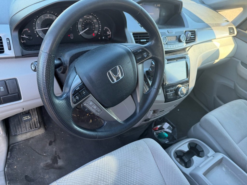 Used 2016 Honda Odyssey SE image 9