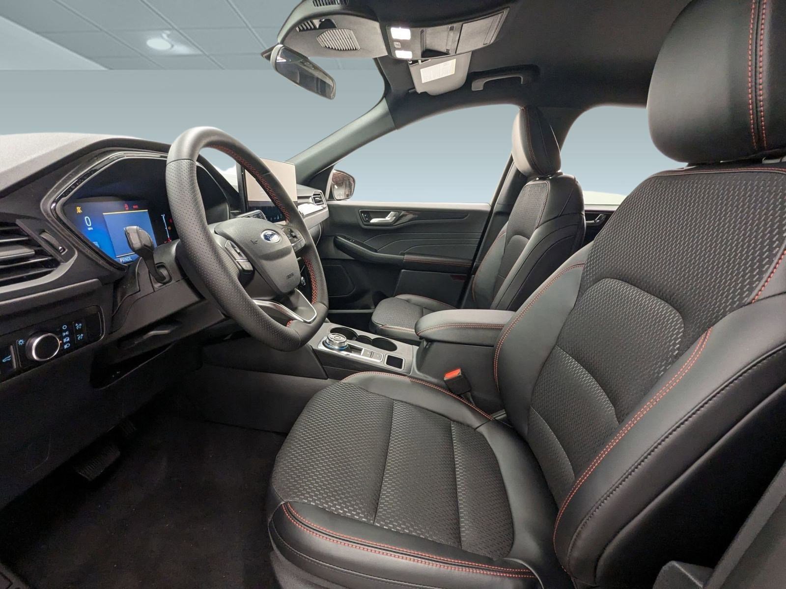 New 2026 Ford Escape ST-Line image 4