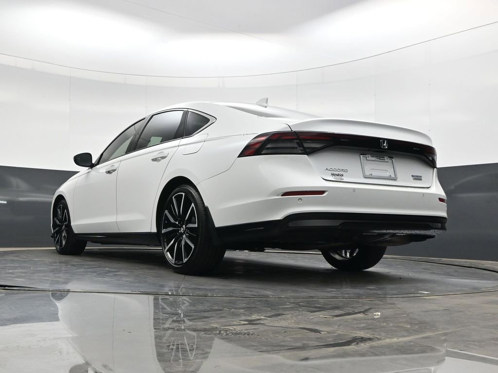 Used 2024 Honda Accord Touring image 32