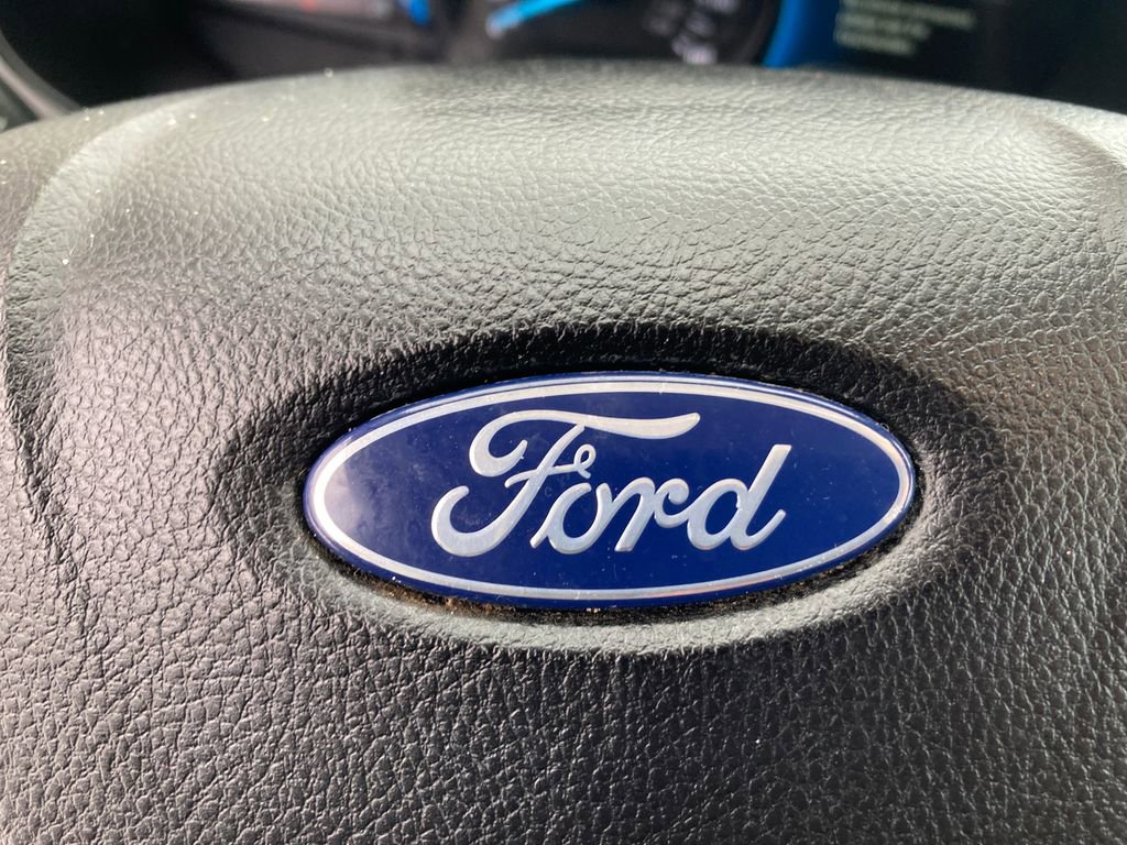 Used 2022 Ford Edge Titanium image 26