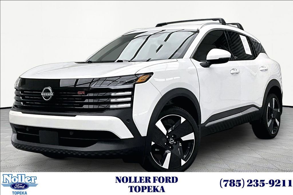 Used 2025 Nissan Kicks SR FWD image 1