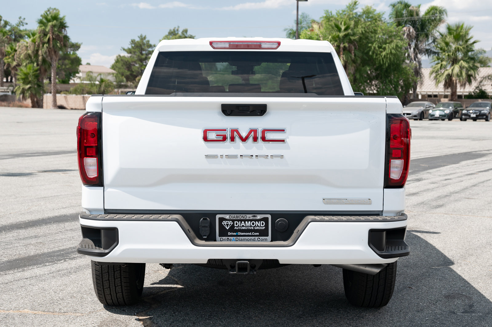 Used 2024 GMC Sierra 1500 Elevation image 5