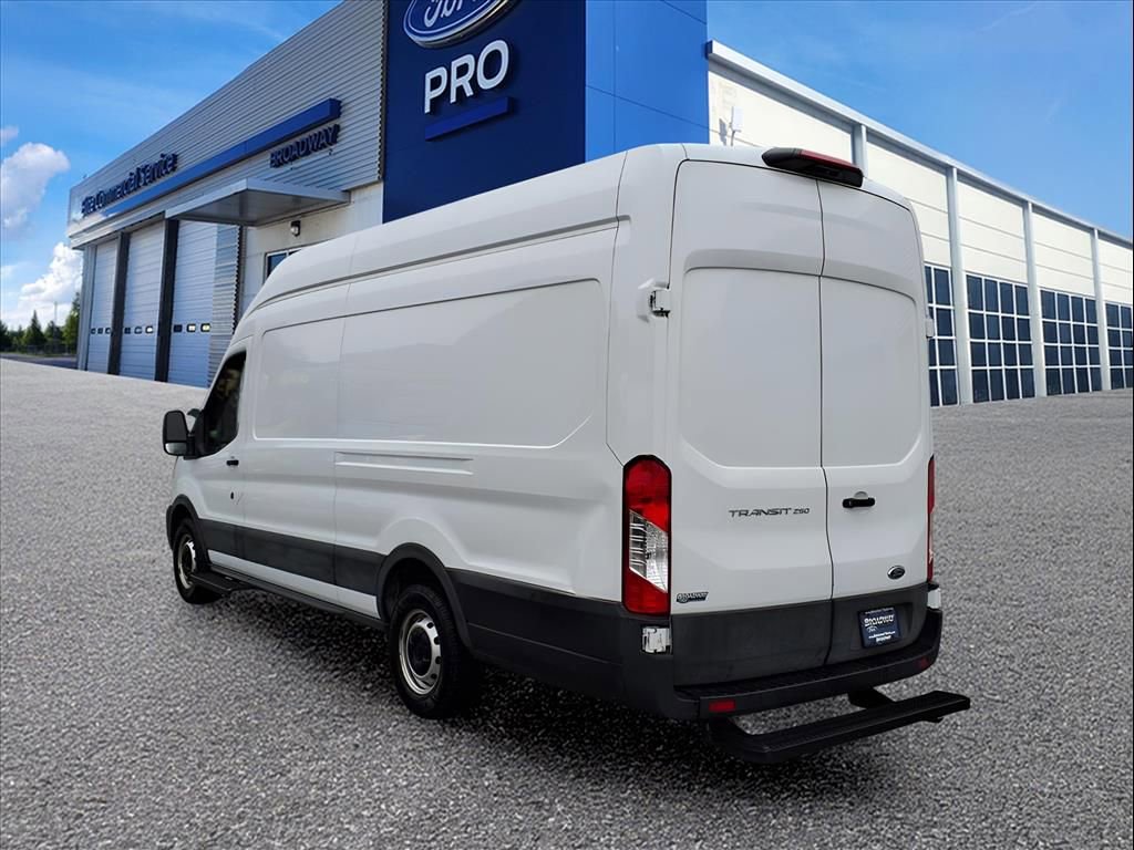 Used 2022 Ford Transit 250 148 High Roof Extended image 2