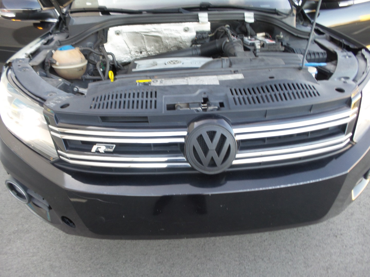 Used 2015 Volkswagen Tiguan R-Line FWD image 55