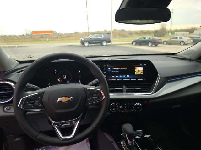 New 2026 Chevrolet Trax LT w/ Driver Confidence Package image 16
