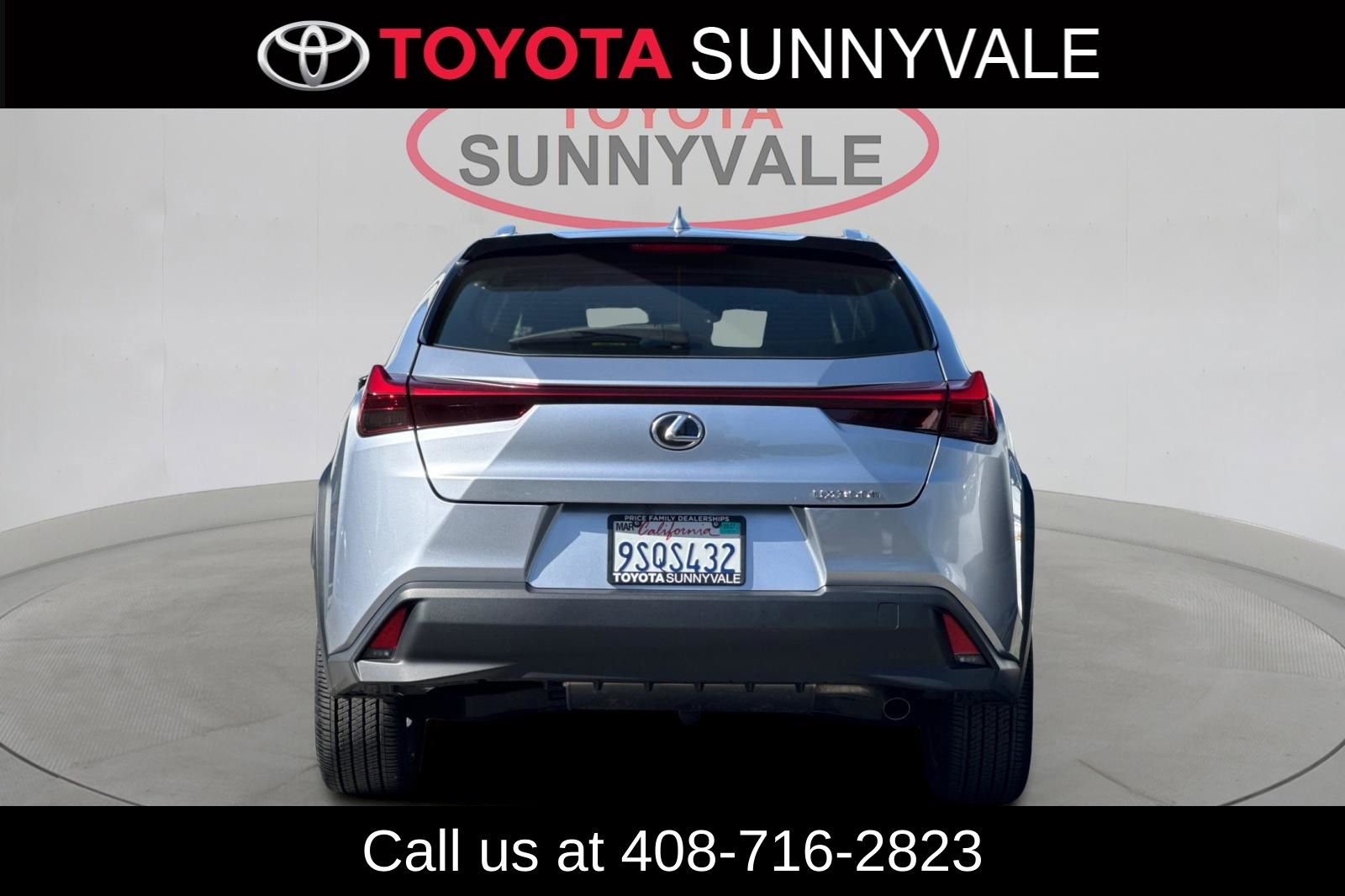 Used 2025 Lexus UX 300h FWD w/ Accessory Package (Z2) image 8
