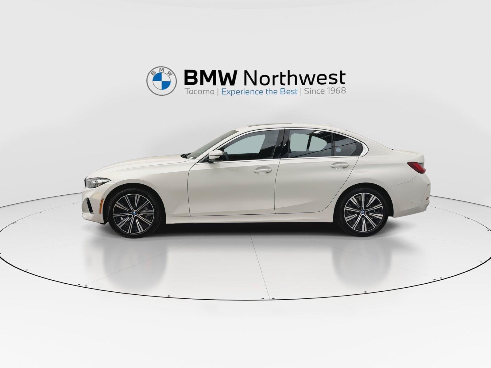 New 2026 BMW 330i Sedan w/ Convenience Package RWD image 11
