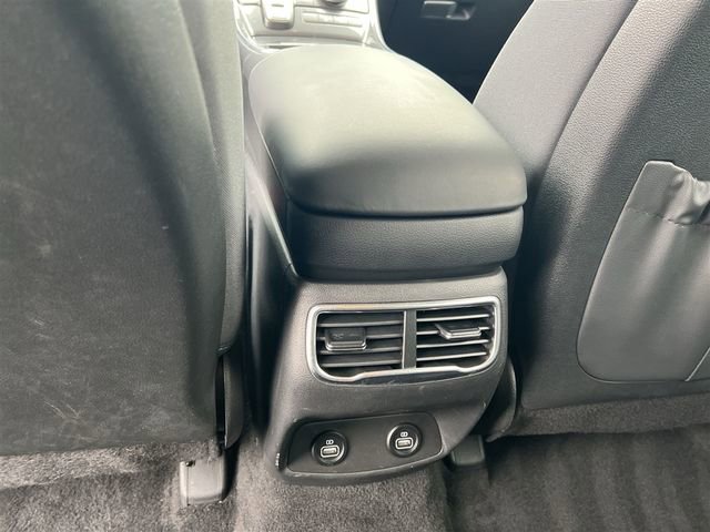 Used 2022 Hyundai Santa Fe SEL w/ Cargo Package image 25