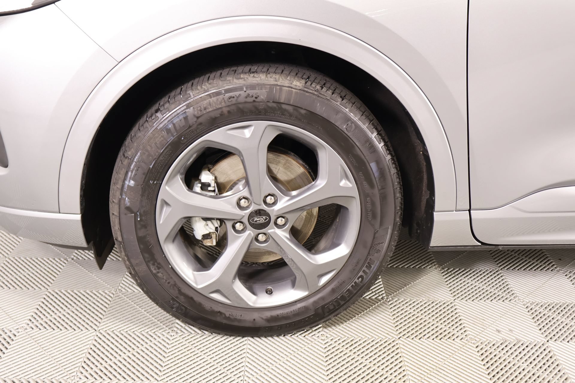Used 2024 Ford Escape ST-Line w/ Tech Pack #1 FWD image 17