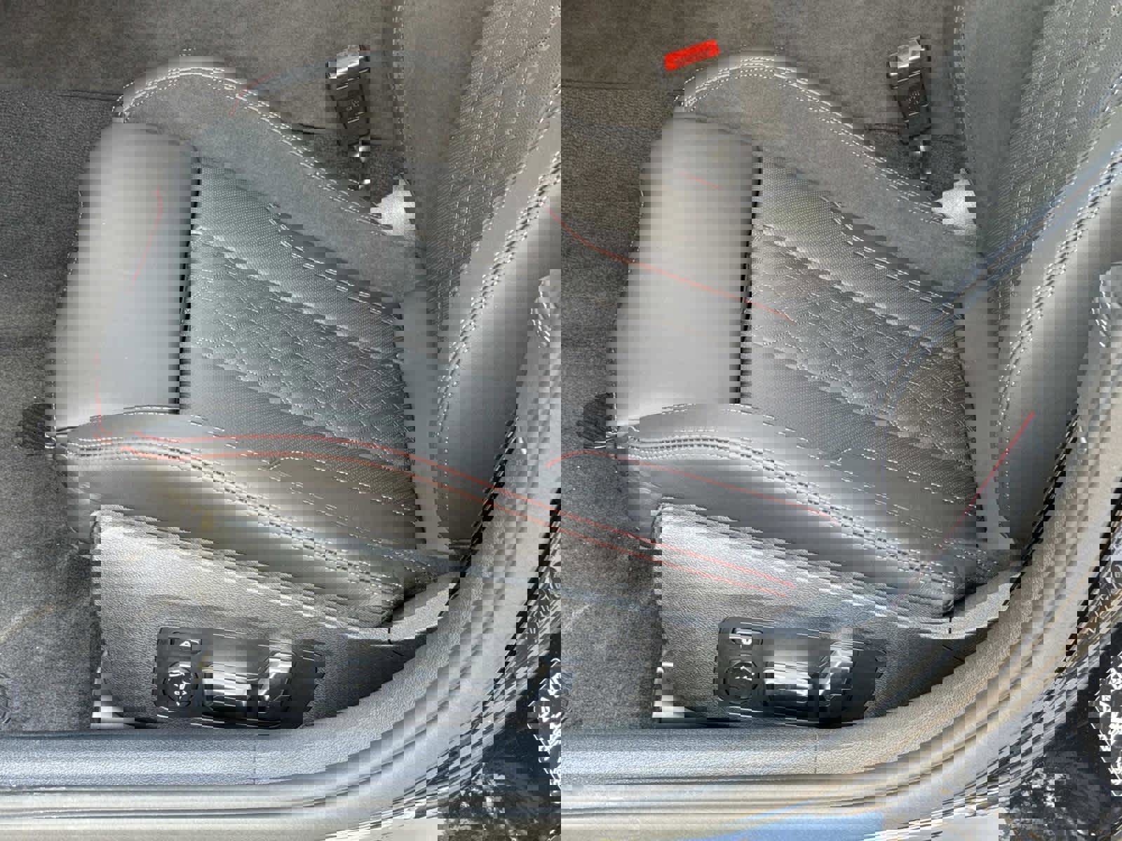 New 2026 BMW M850i xDrive image 18