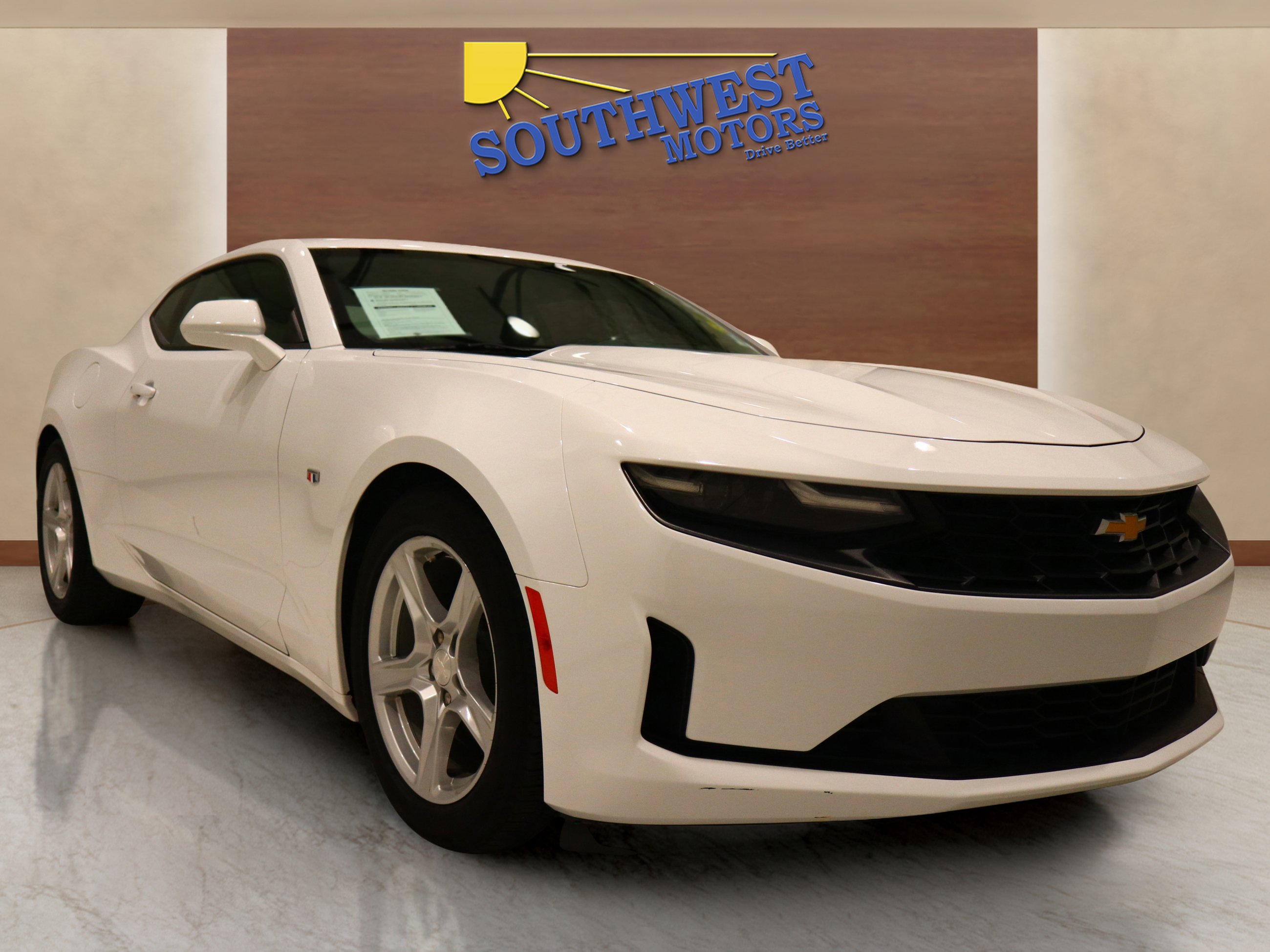 Used 2020 Chevrolet Camaro LT image 5
