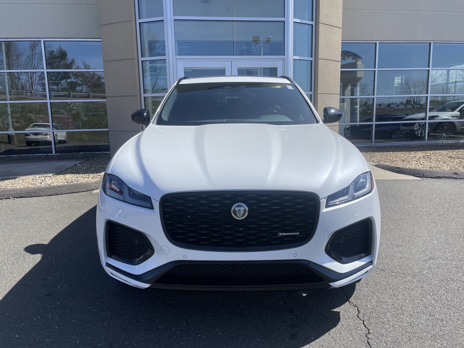 New 2025 Jaguar F-PACE R-Dynamic S image 3