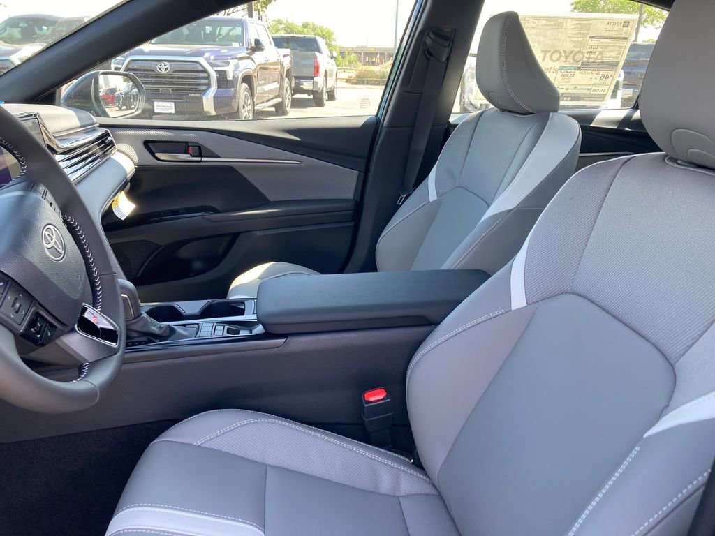 New 2026 Toyota Camry SE image 10