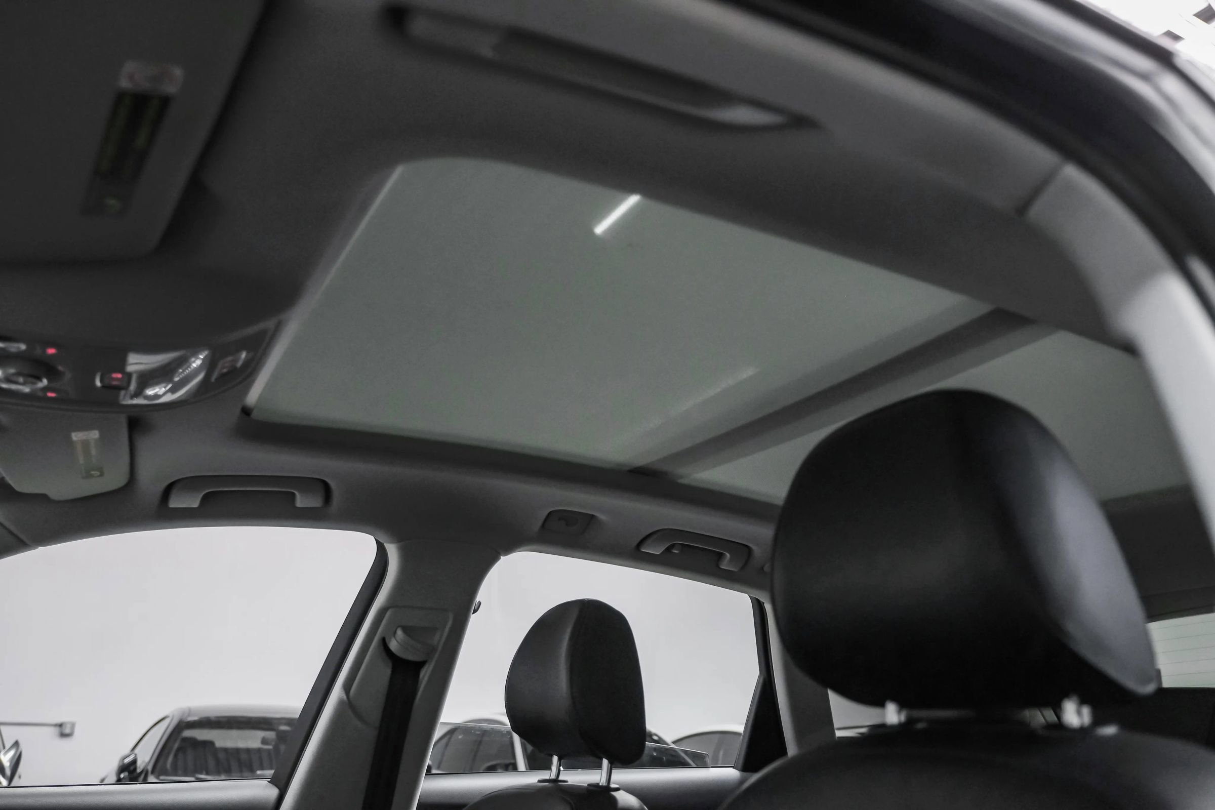 Used 2016 Audi Q5 2.0T Premium Plus w/ Technology Package image 5