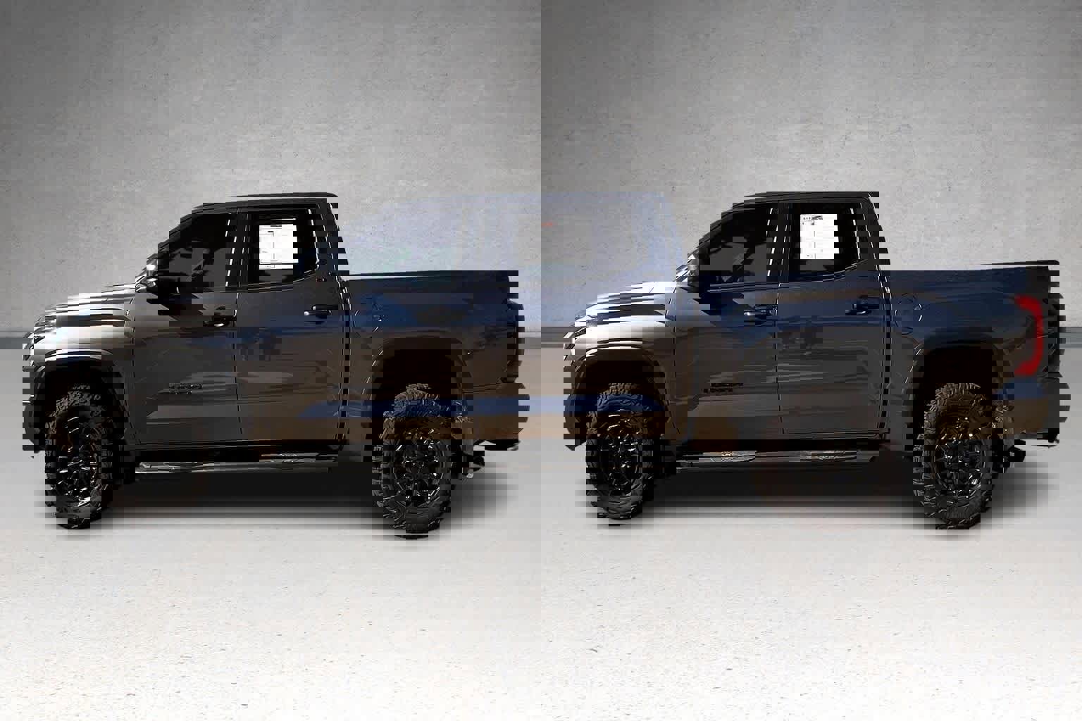 Used 2025 Toyota Tundra SR5 image 3
