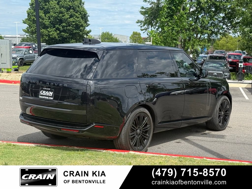 Used 2025 Land Rover Range Rover Long Wheelbase SE AWD/4WD image 8