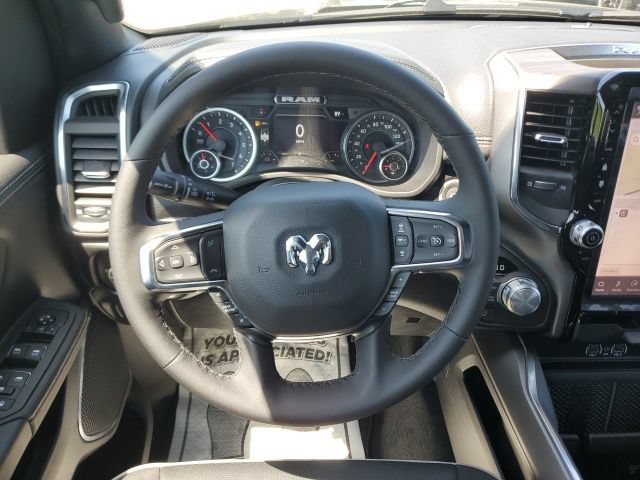 Used 2026 RAM 1500 Laramie AWD/4WD image 18