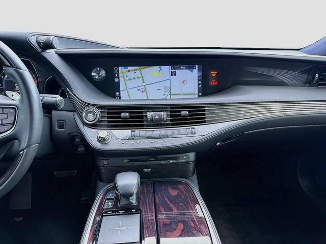 Used 2018 Lexus LS 500 w/ Interior Upgrade Package RWD image 19