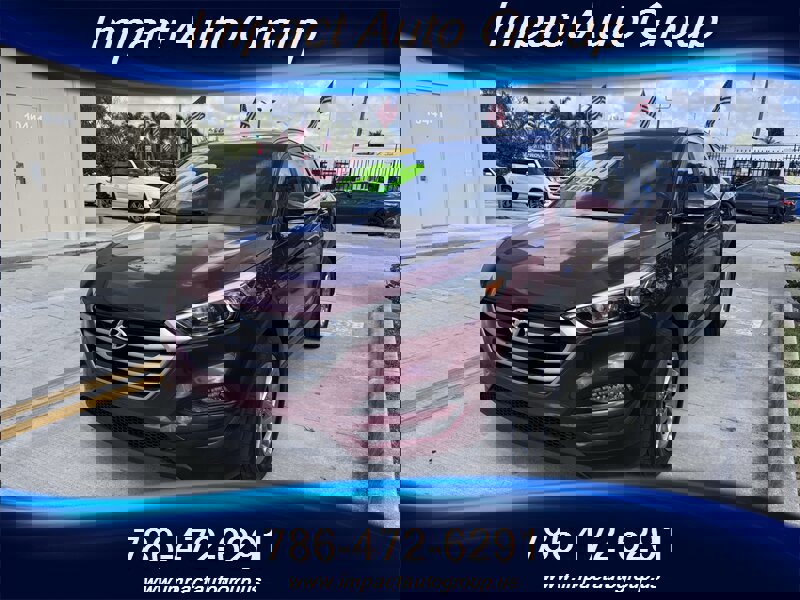 Used 2017 Hyundai Tucson SE Plus image 1