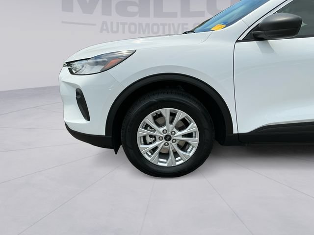 Used 2024 Ford Escape Active AWD/4WD image 9