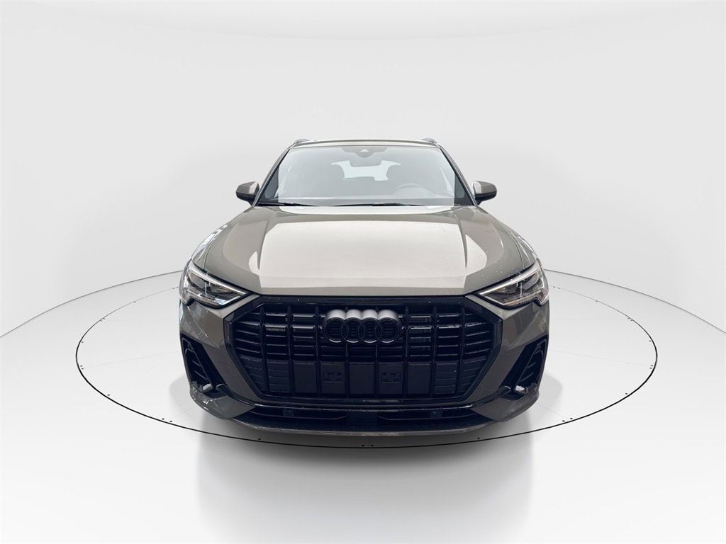 New 2025 Audi Q3 2.0T Premium image 3