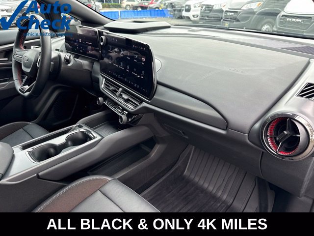Used 2025 Chevrolet Equinox EV RS w/ Active Safety Package 3 AWD/4WD image 28