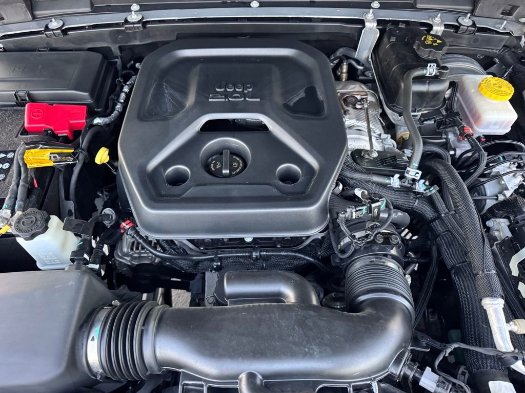 Used 2023 Jeep Wrangler Sport image 30