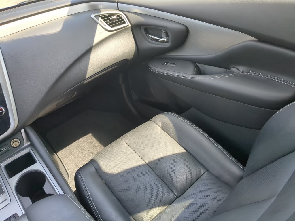 Used 2020 Nissan Murano SL FWD image 16