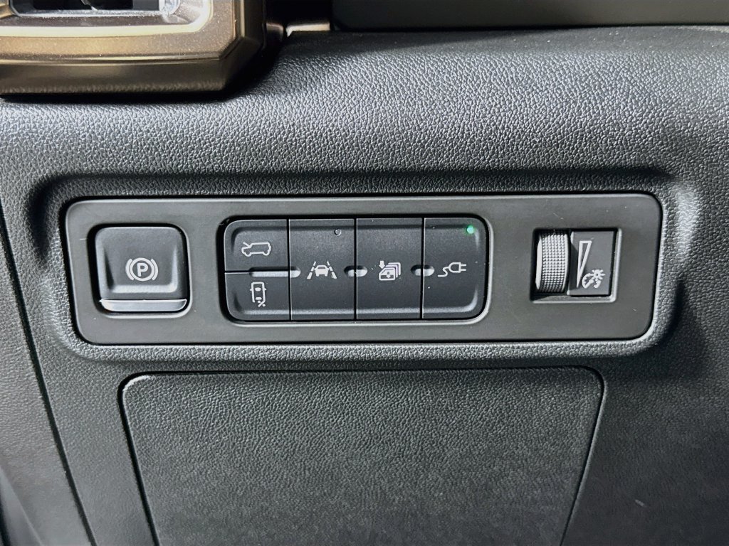 Used 2024 GMC Hummer EV 2X AWD/4WD image 20