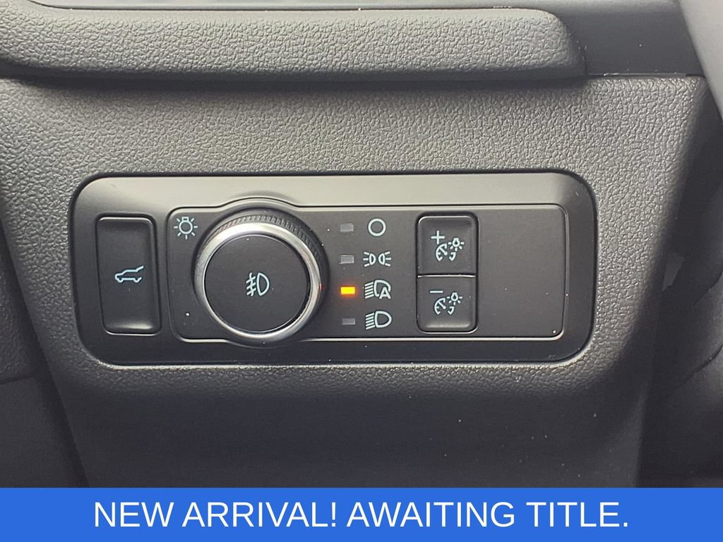 Certified 2022 Ford Escape SEL AWD/4WD image 18