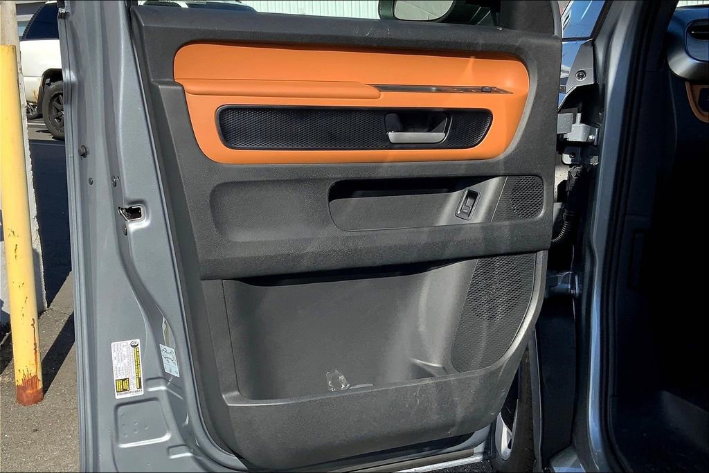 New 2025 Volkswagen ID. Buzz Pro S image 20