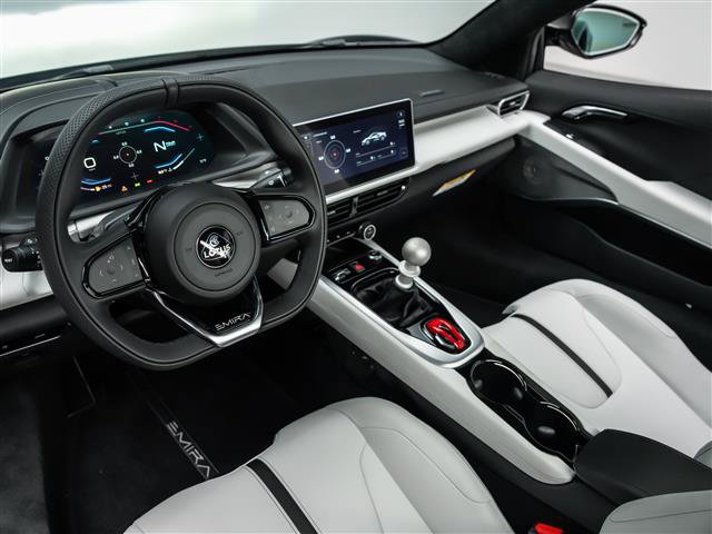 Used 2025 Lotus Emira RWD image 18