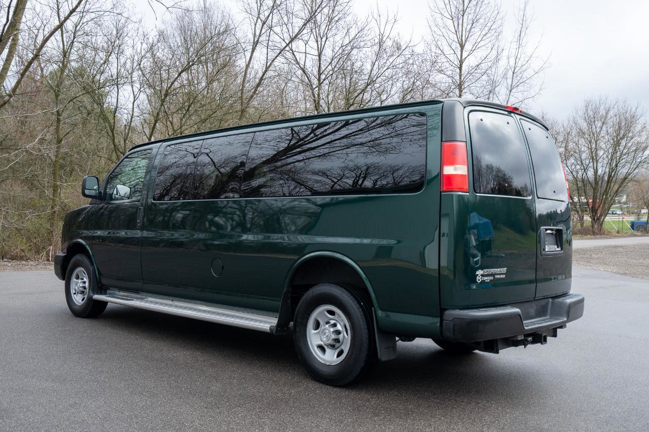 Used 2014 Chevrolet Express 3500 LS image 5