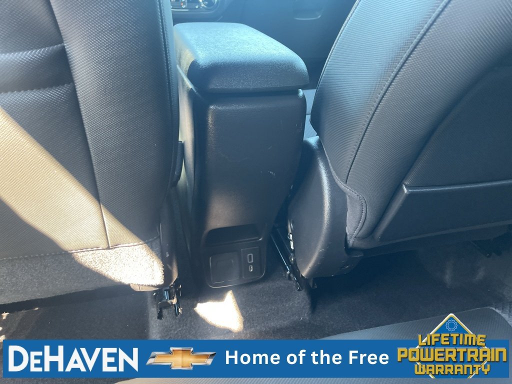 Used 2021 Chevrolet TrailBlazer RS w/ Convenience Package FWD image 21