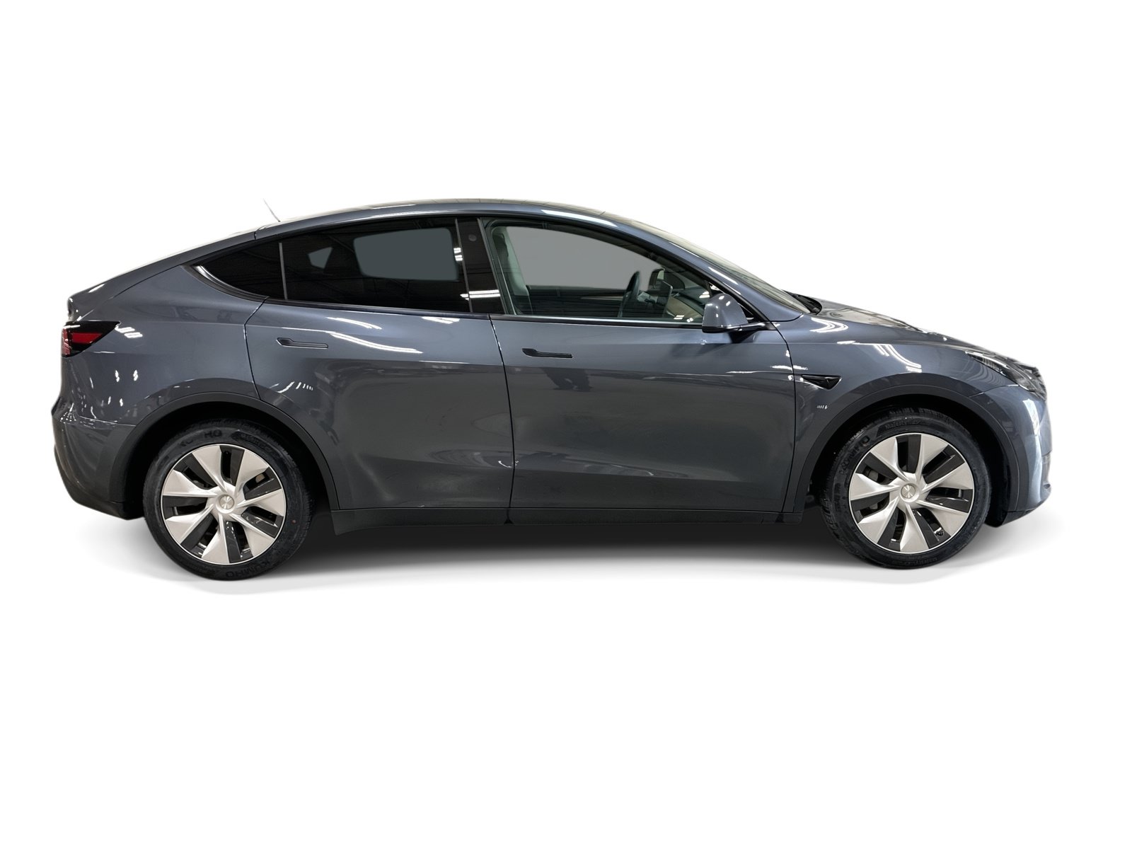 Certified 2023 Tesla Model Y Long Range AWD/4WD image 7