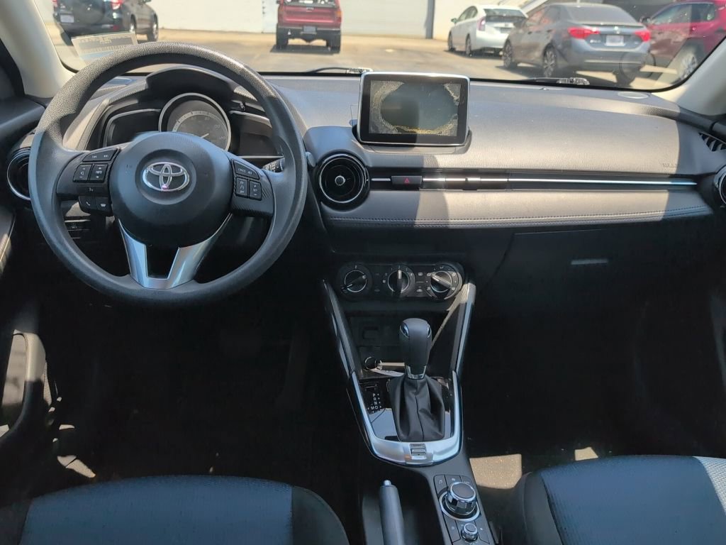Used 2018 Toyota Yaris iA FWD image 12
