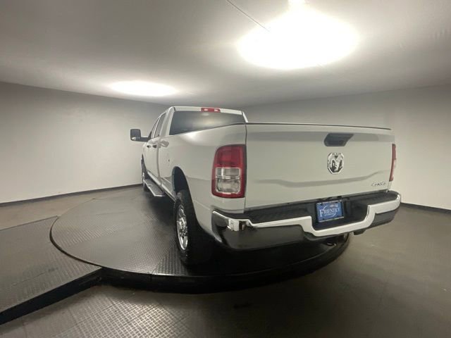 Used 2024 RAM 2500 Tradesman w/ Chrome Appearance Group AWD/4WD image 5