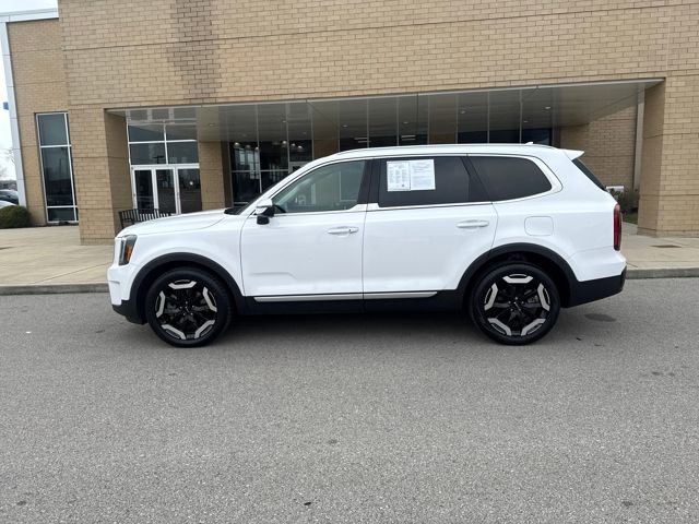 Used 2024 Kia Telluride S w/ S Sunroof Package image 1