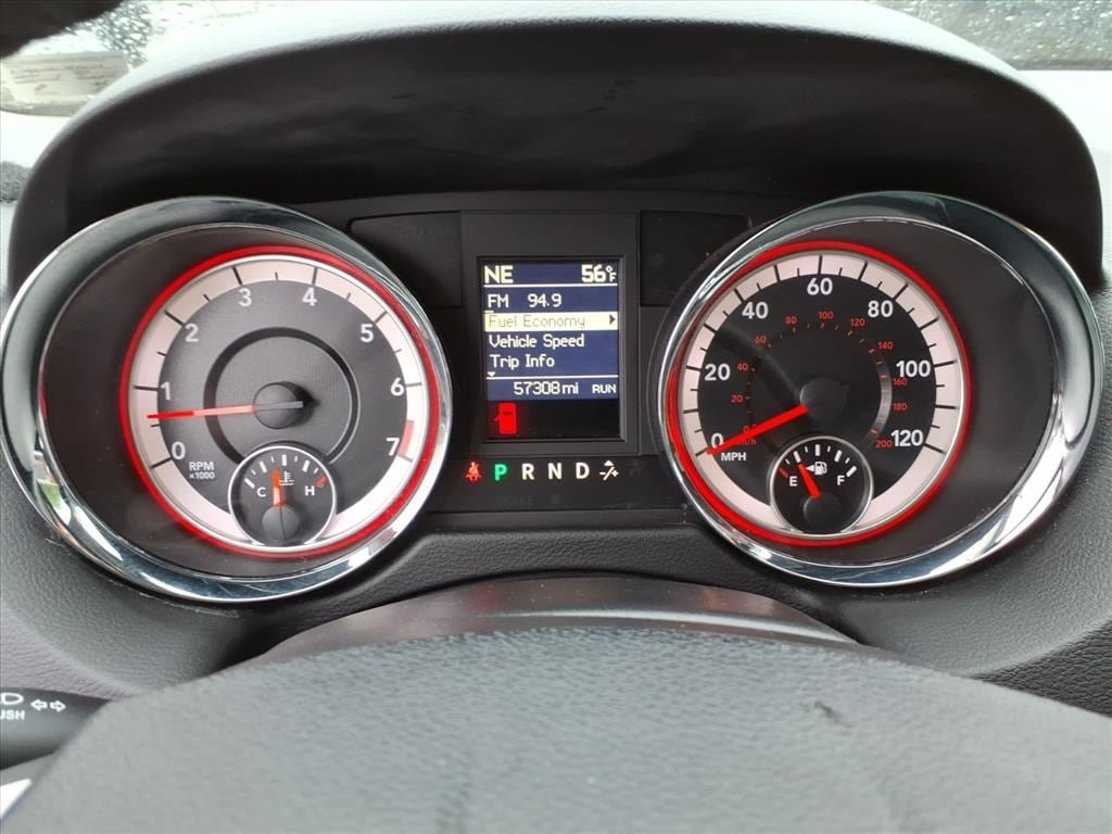 Used 2018 Dodge Grand Caravan SE w/ UConnect Hands-Free Group FWD image 24