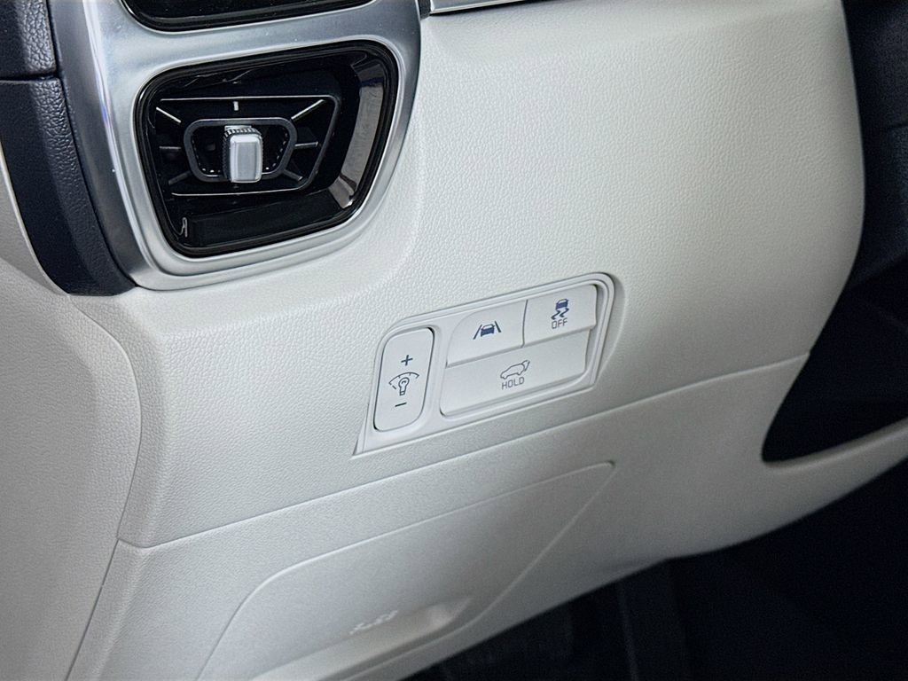 Used 2023 Kia Sorento SX image 10