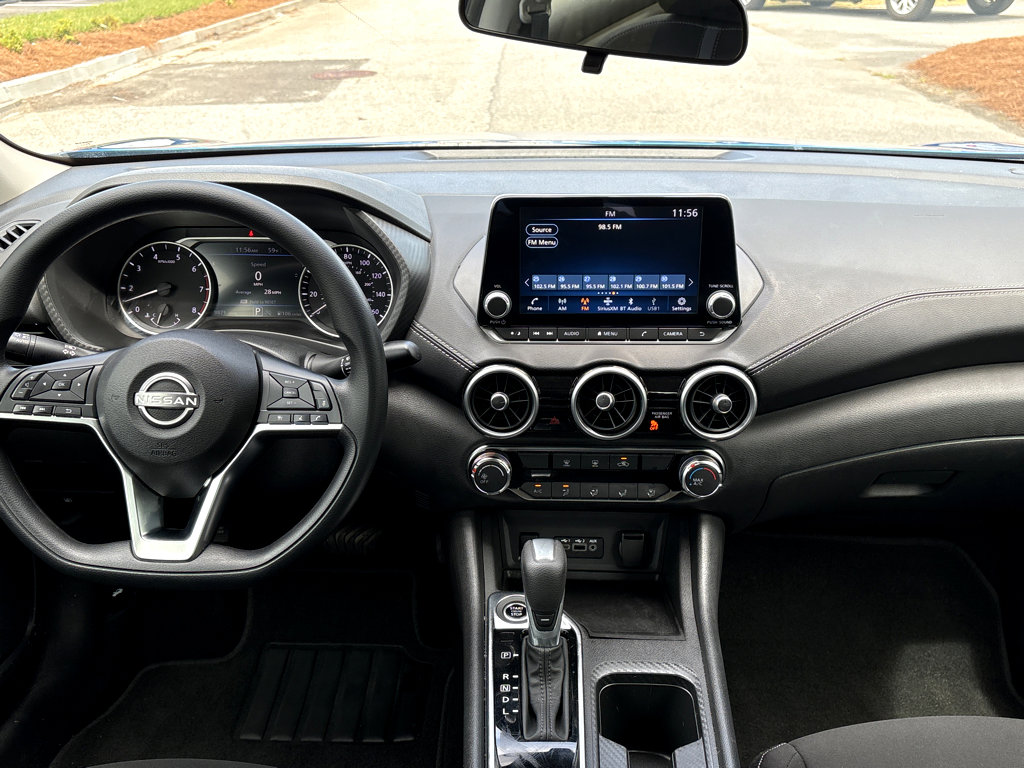 Certified 2025 Nissan Sentra SV w/ Trunk Package image 4