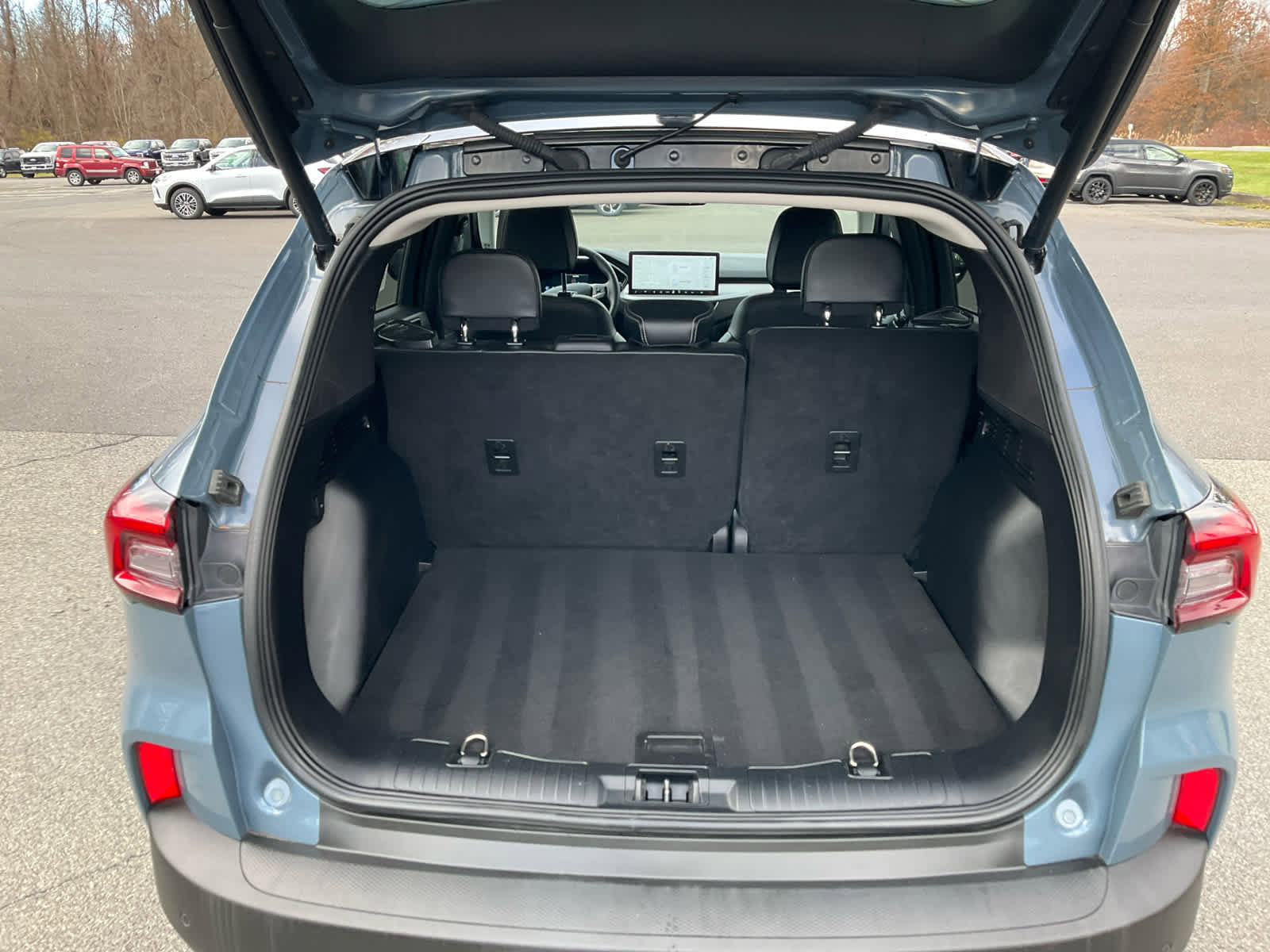 Used 2023 Ford Escape SE w/ PHEV Premium Package image 13